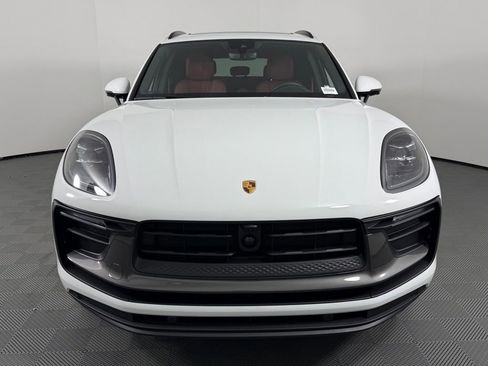 Certified 2026 Porsche Macan Turbo AWD/4WD image 10
