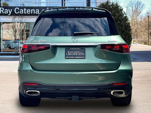 Certified 2026 Mercedes-Benz GLS 580 4MATIC image 4
