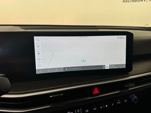 Used 2025 Kia Sorento SX Prestige image 19