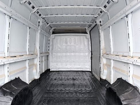 Used 2017 RAM ProMaster 2500 image 8