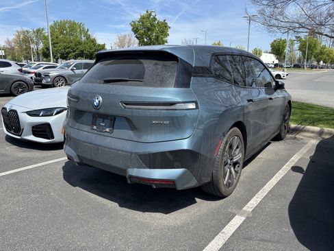 Used 2023 BMW iX xDrive50 w/ Premium Package image 21