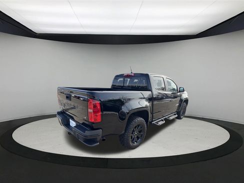 Used 2022 Chevrolet Colorado Z71 w/ Z71 Midnight Edition image 7
