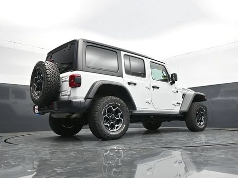Used 2022 Jeep Wrangler Unlimited Rubicon 4xe w/ Cold Weather Group AWD/4WD image 61
