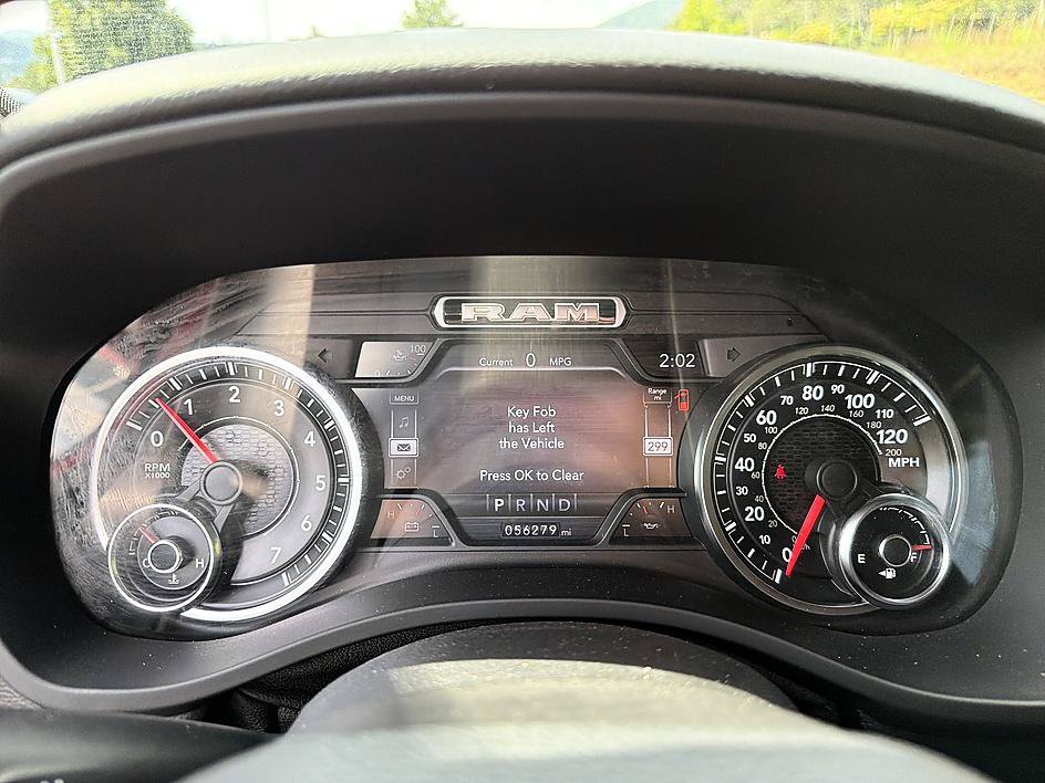 Used 2019 RAM 1500 Big Horn AWD/4WD image 14