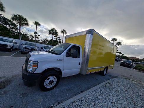 Used 2023 Ford E-350 and Econoline 350 Super Duty w/ Driver's Safety Package image 3