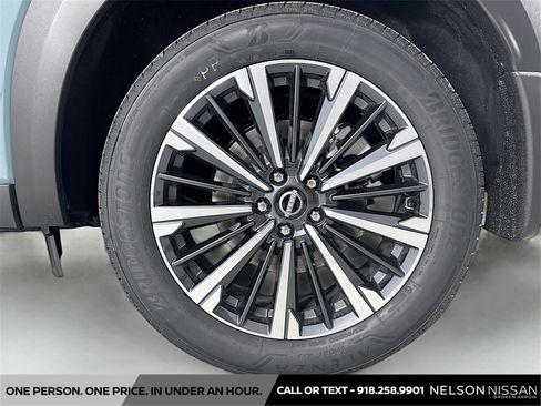 New 2026 Nissan Pathfinder Platinum image 33