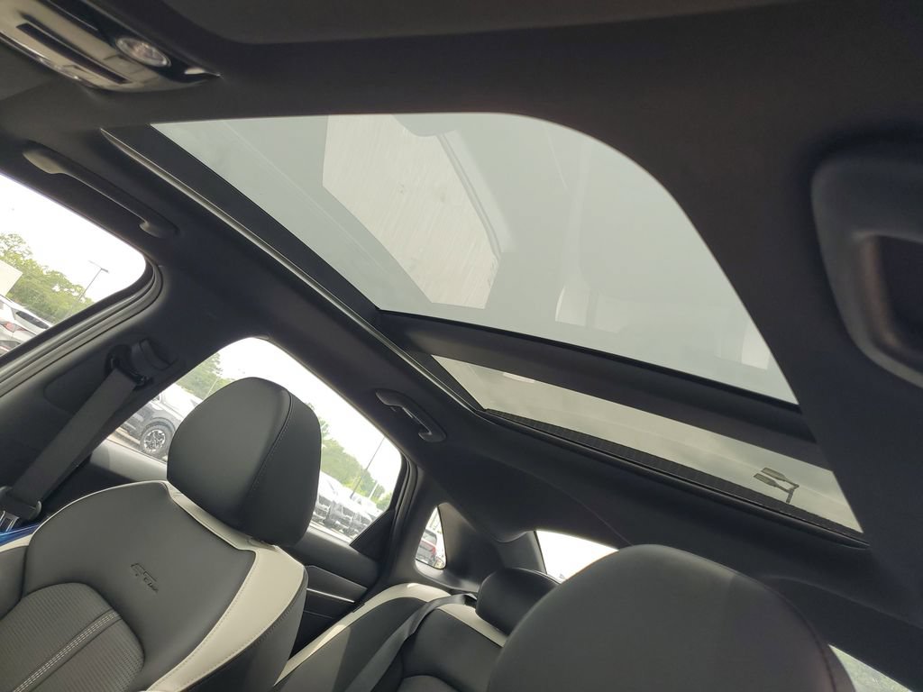 New 2026 Kia K5 GT-Line w/ GT-Line Premium Package FWD image 10