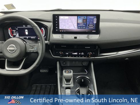 Used 2024 Nissan Rogue SL image 20