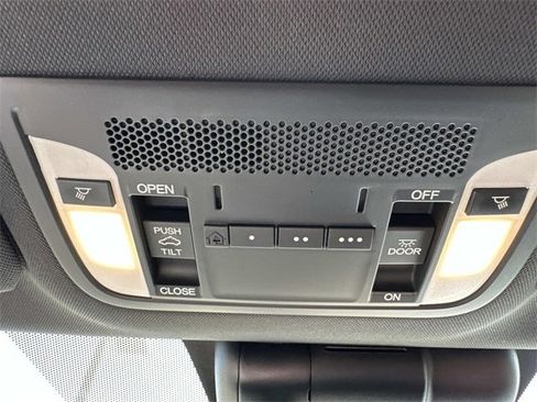 Used 2022 Acura ILX image 24