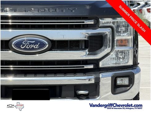 Used 2020 Ford F250 XLT w/ XLT Premium Package AWD/4WD image 8