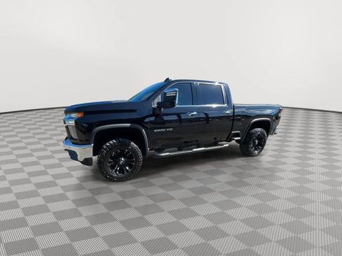 Used 2022 Chevrolet Silverado 2500 LTZ w/ LTZ Convenience Package AWD/4WD image 9