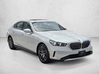 Used 2026 BMW 530i xDrive AWD/4WD video 3