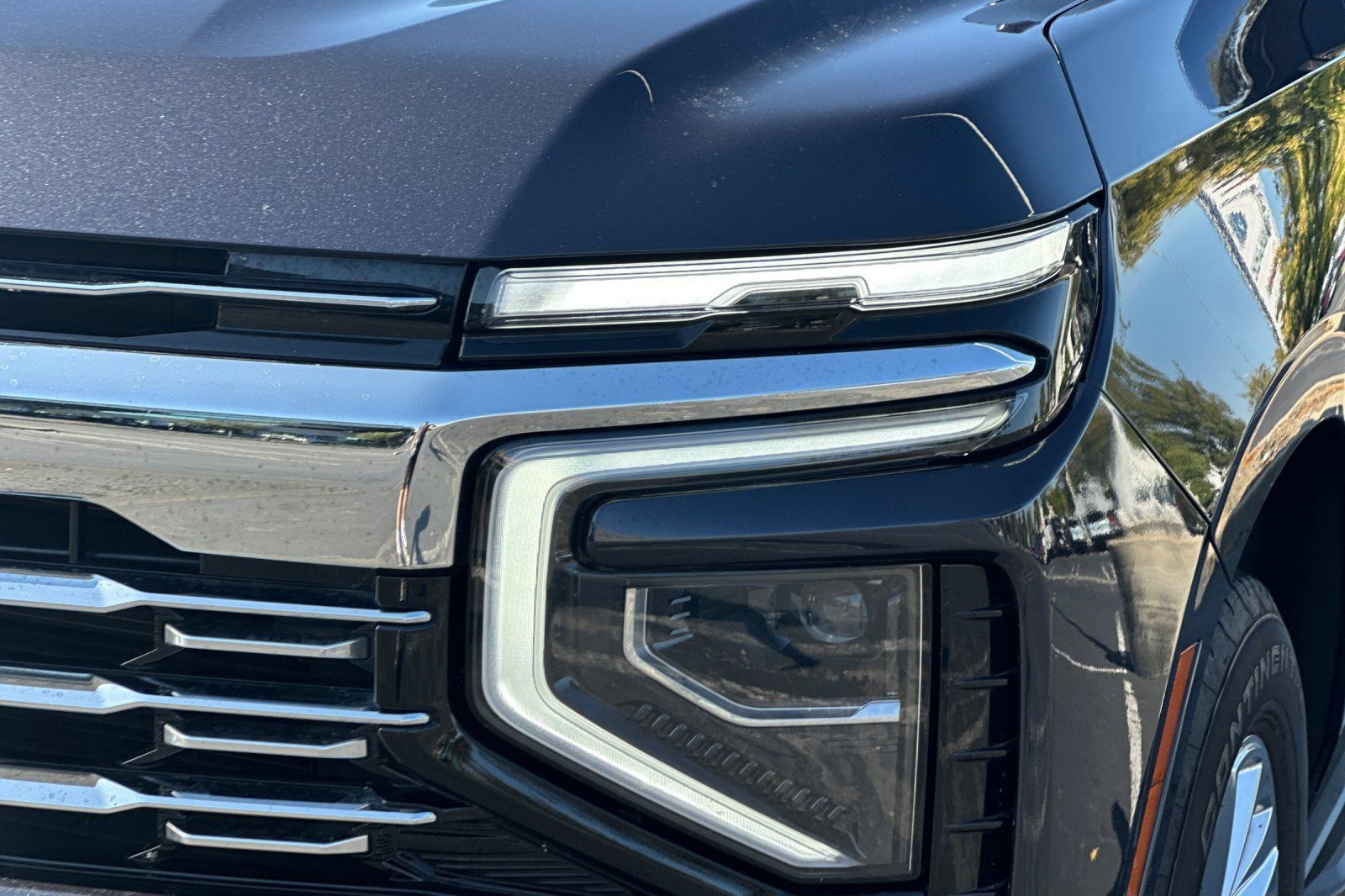 Used 2026 Chevrolet Suburban Premier w/ Sun And Tow Package AWD/4WD image 51
