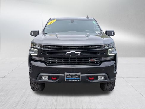 Certified 2022 Chevrolet Silverado 1500 LT Trail Boss w/ Safety Package AWD/4WD image 9