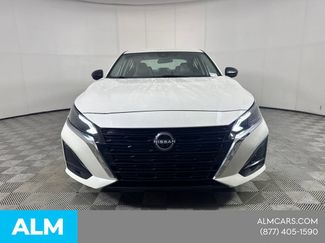 Used 2025 Nissan Altima 2.5 SV FWD video 2