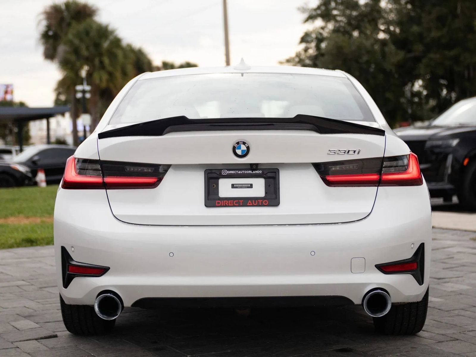 Used 2021 BMW 330i Sedan w/ Convenience Package RWD image 11