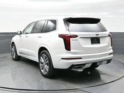 Certified 2025 Cadillac XT6 Premium Luxury w/ Platinum Package AWD/4WD image 5