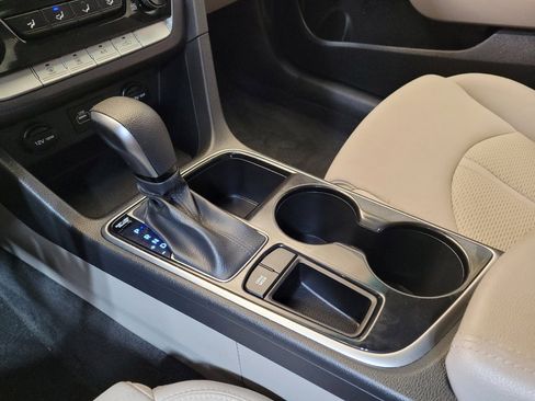 Used 2018 Hyundai Sonata ECO image 26