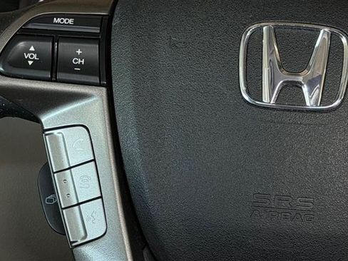 Used 2016 Honda Odyssey Touring image 30