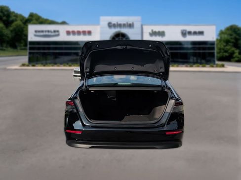 Used 2025 Honda Accord SE image 36