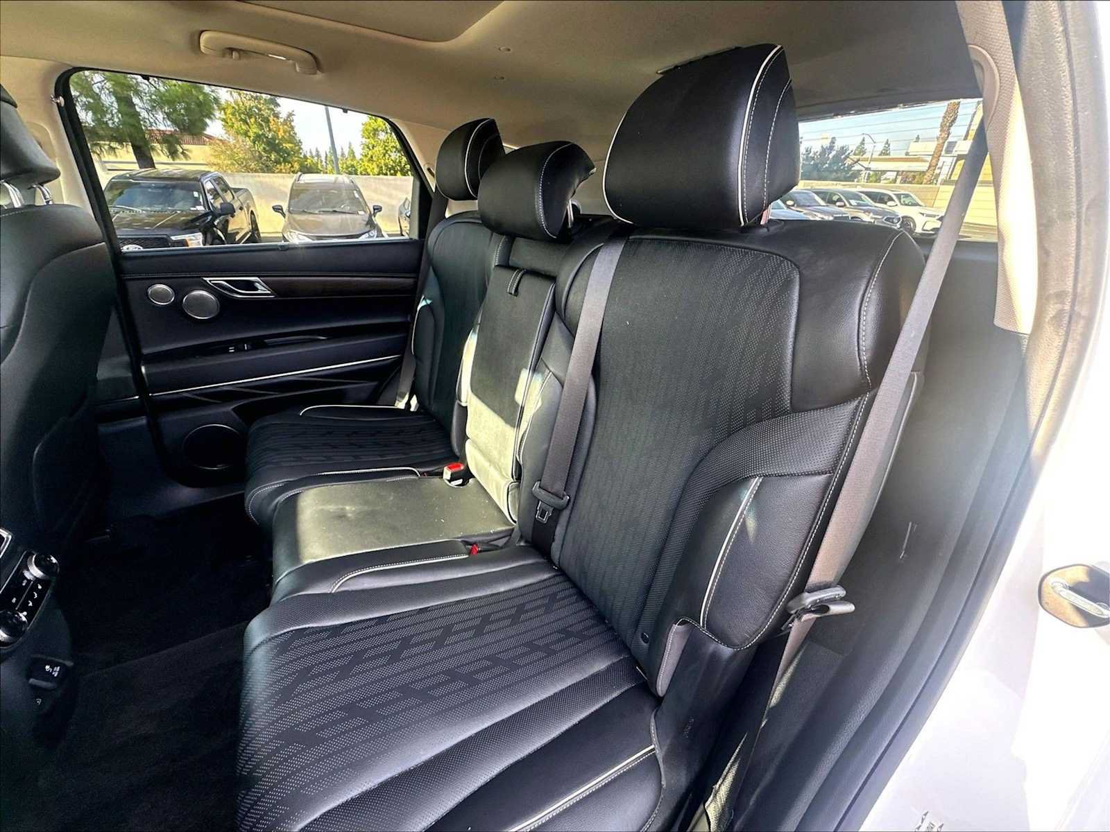 Used 2024 Genesis GV80 2.5T w/ Prestige Package AWD/4WD image 28