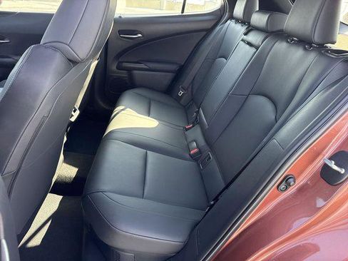 Certified 2025 Lexus UX 300h FWD w/ Accessory Package (Z2) image 23