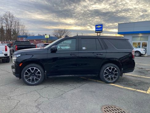 Used 2021 Chevrolet Tahoe RST w/ Luxury Package image 4