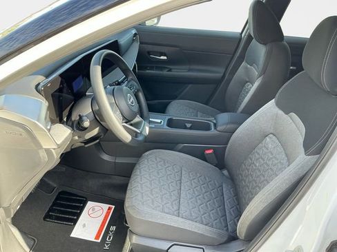 New 2026 Nissan Kicks SV w/ SV Premium Package image 11