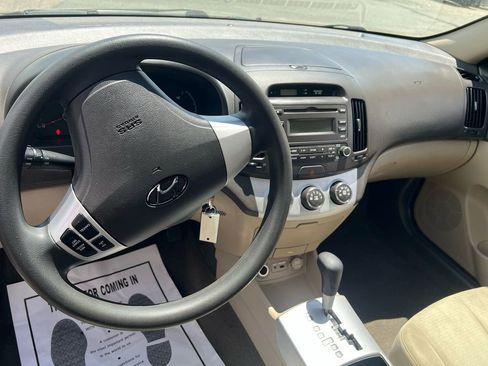 Used 2009 Hyundai Elantra GLS w/ Popular Equipment Pkg 2 FWD image 7