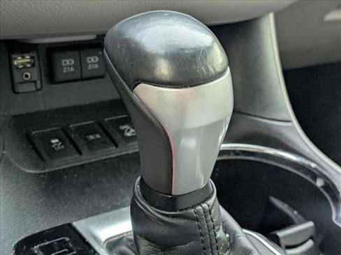 Used 2018 Toyota Highlander Limited Platinum image 8