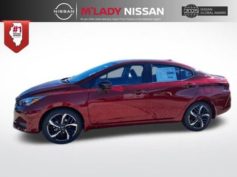 New 2025 Nissan Versa SR image 4