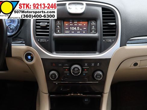 Used 2012 Chrysler 300 Limited RWD image 17