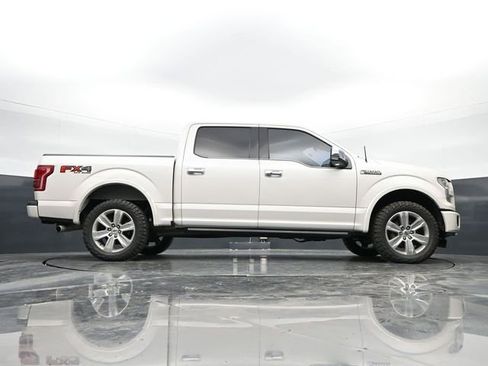 Used 2017 Ford F150 Platinum w/ Equipment Group 701A Luxury AWD/4WD image 24