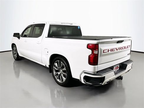 Used 2022 Chevrolet Silverado 1500 RST image 14