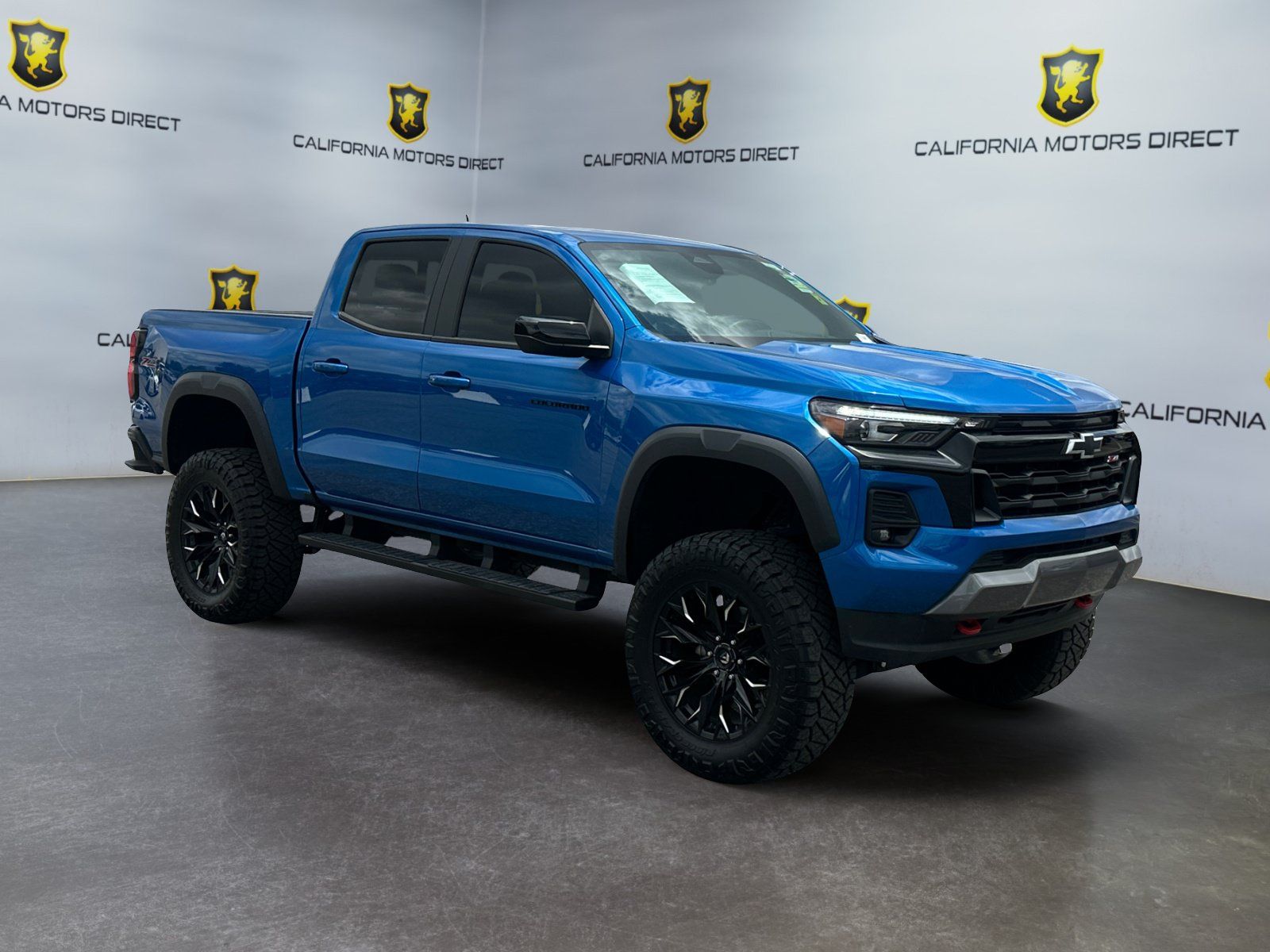 Used 2024 Chevrolet Colorado Z71 w/ Z71 Convenience Package 2 AWD/4WD image 7