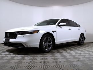 Used 2025 Honda Accord EX-L video 2