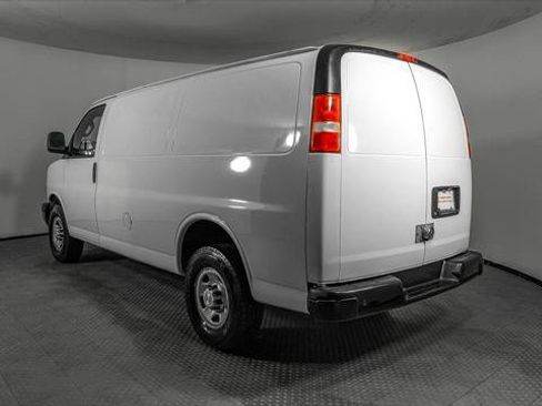 Used 2020 Chevrolet Express 2500 w/ Safety Package RWD image 7
