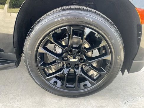 Used 2022 Chevrolet Tahoe LT w/ Luxury Package image 33