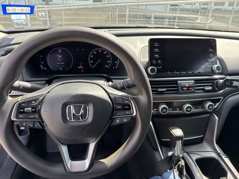 Used 2020 Honda Accord LX image 13