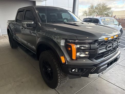 Used 2025 Ford F150 Raptor image 3