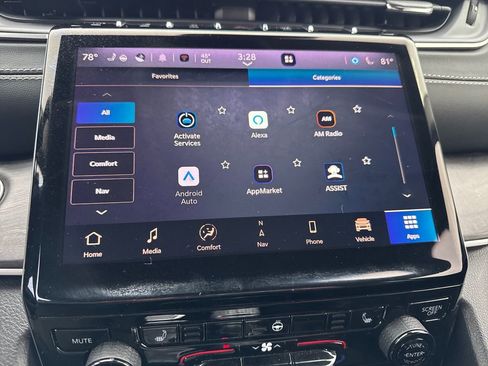 Certified 2023 Jeep Grand Cherokee L Limited w/ Trailer Tow Group (B) image 28