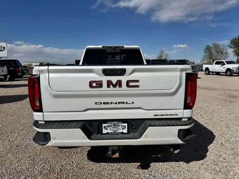 Used 2020 GMC Sierra 3500 Denali w/ Denali Ultimate Package AWD/4WD image 10