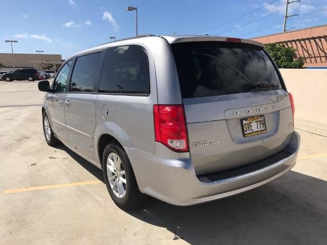 Used 2016 Dodge Grand Caravan SXT FWD image 3