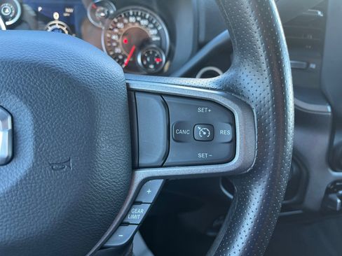 Used 2024 RAM 2500 Tradesman w/ Chrome Appearance Group image 18