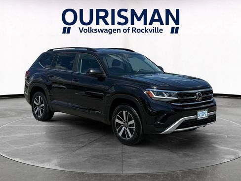 Used 2023 Volkswagen Atlas SE AWD/4WD image 1