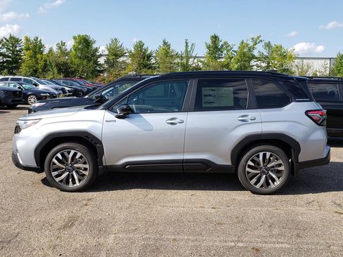 New 2026 Subaru Forester Touring AWD/4WD image 2