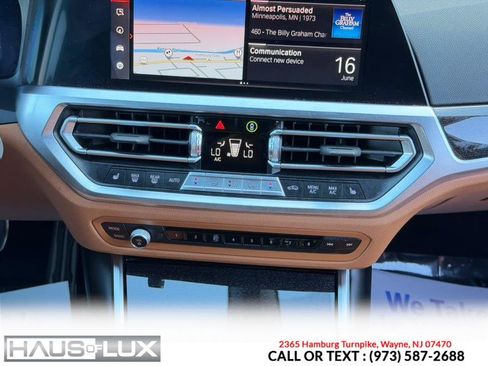 Used 2022 BMW 330i xDrive Sedan w/ M Sport Package AWD/4WD image 24
