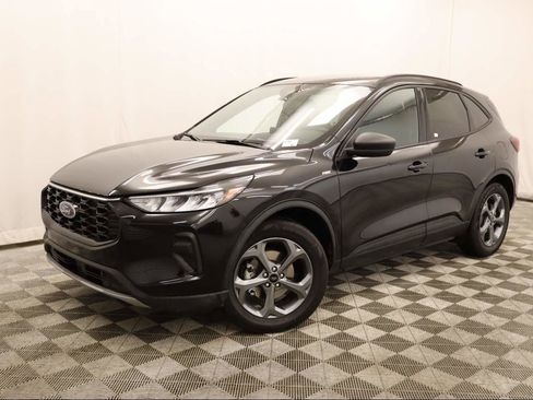 Used 2025 Ford Escape ST-Line image 1