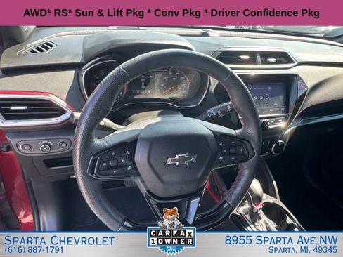 Used 2022 Chevrolet TrailBlazer RS w/ Sun and Liftgate Package AWD/4WD image 15