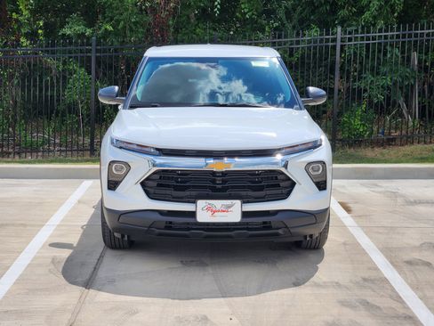 New 2026 Chevrolet TrailBlazer LS w/ LS Convenience Package FWD image 6